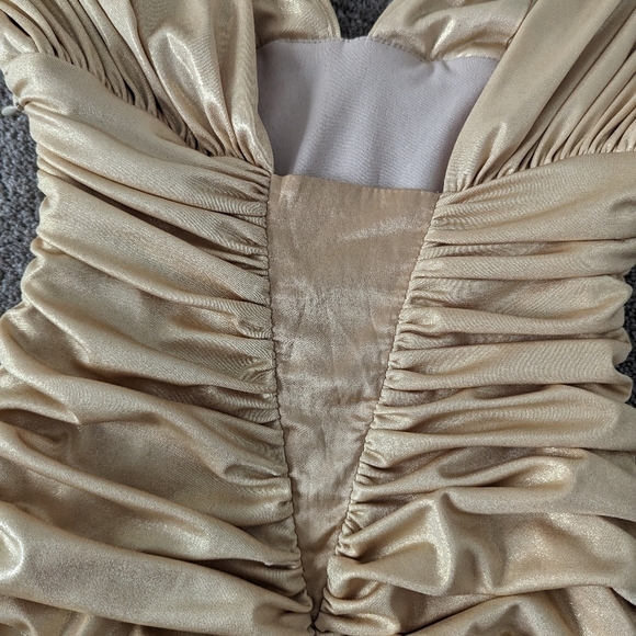 bebe Shirred Ruched Draped Gold Metallic Goddess V-Neck Evening Party Dress Sz S - Picture 7 of 13